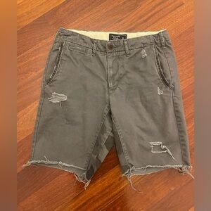 NWOT A&F Abercrombie & Fitch Men Dark Gray distressed stressed Camo Shorts S 28